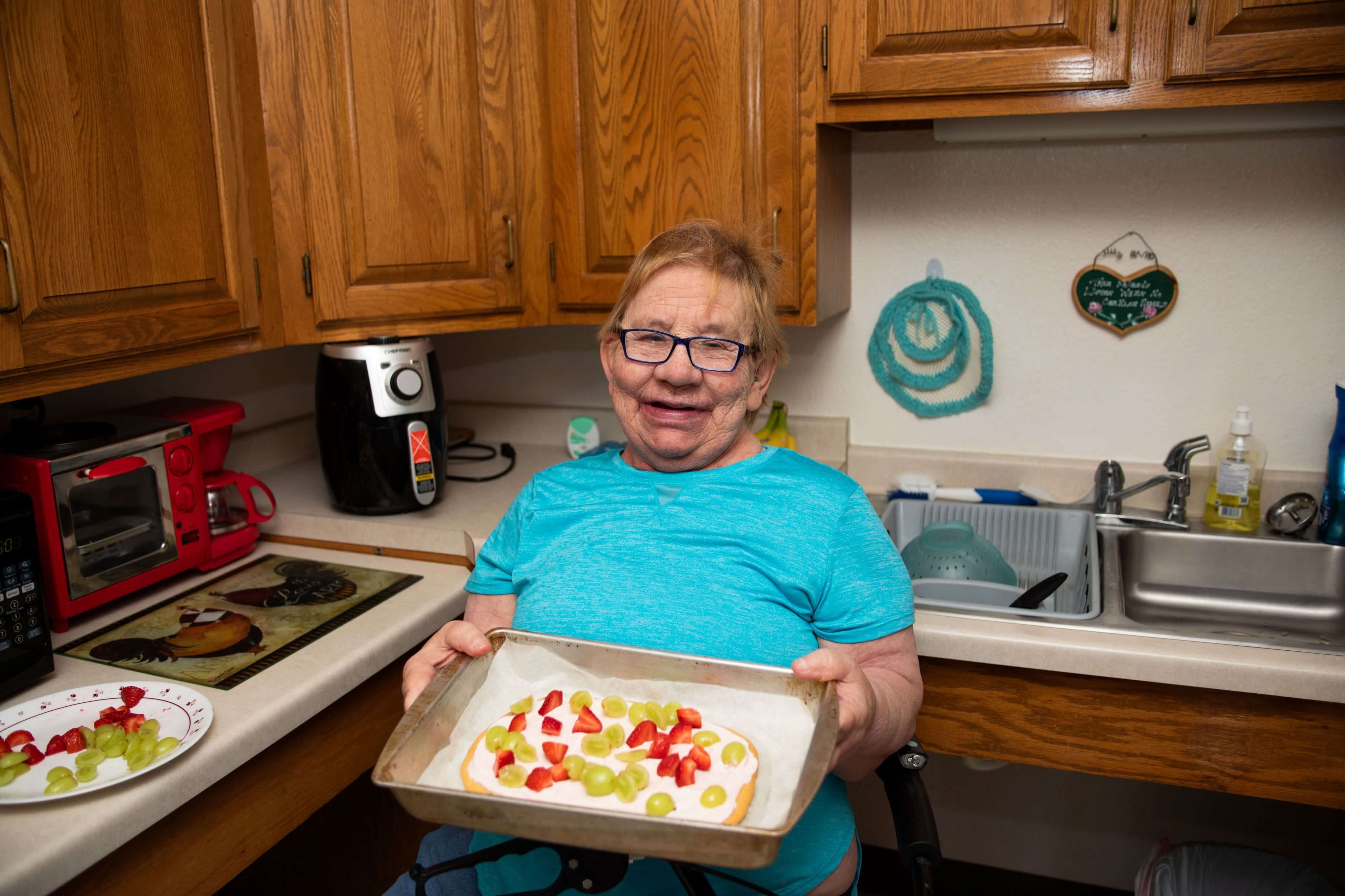 Independent_Hab_-_Fruit_Pizza.jpg Image